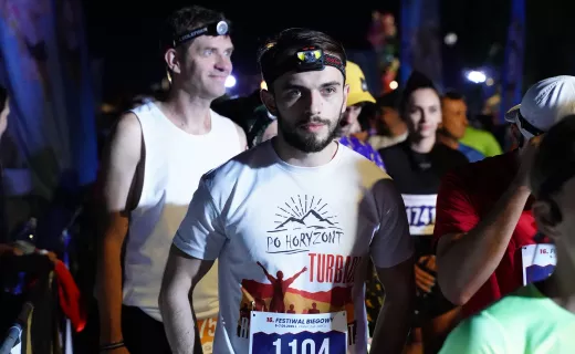 Ostatnie piątkowe zmagania na Festiwalu Biegowym. Ruszył Bieg Nocny na 7 km - 6